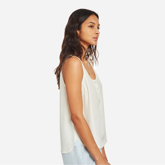 Dara Washable Silk Cami in Lamb Size Medium - Picture 2 of 5